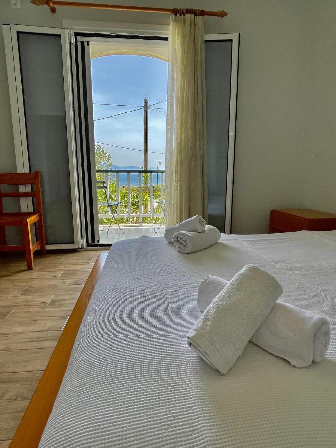 Cosy Apartment With Sea View Close To The Beach Nikiána Eksteriør bilde